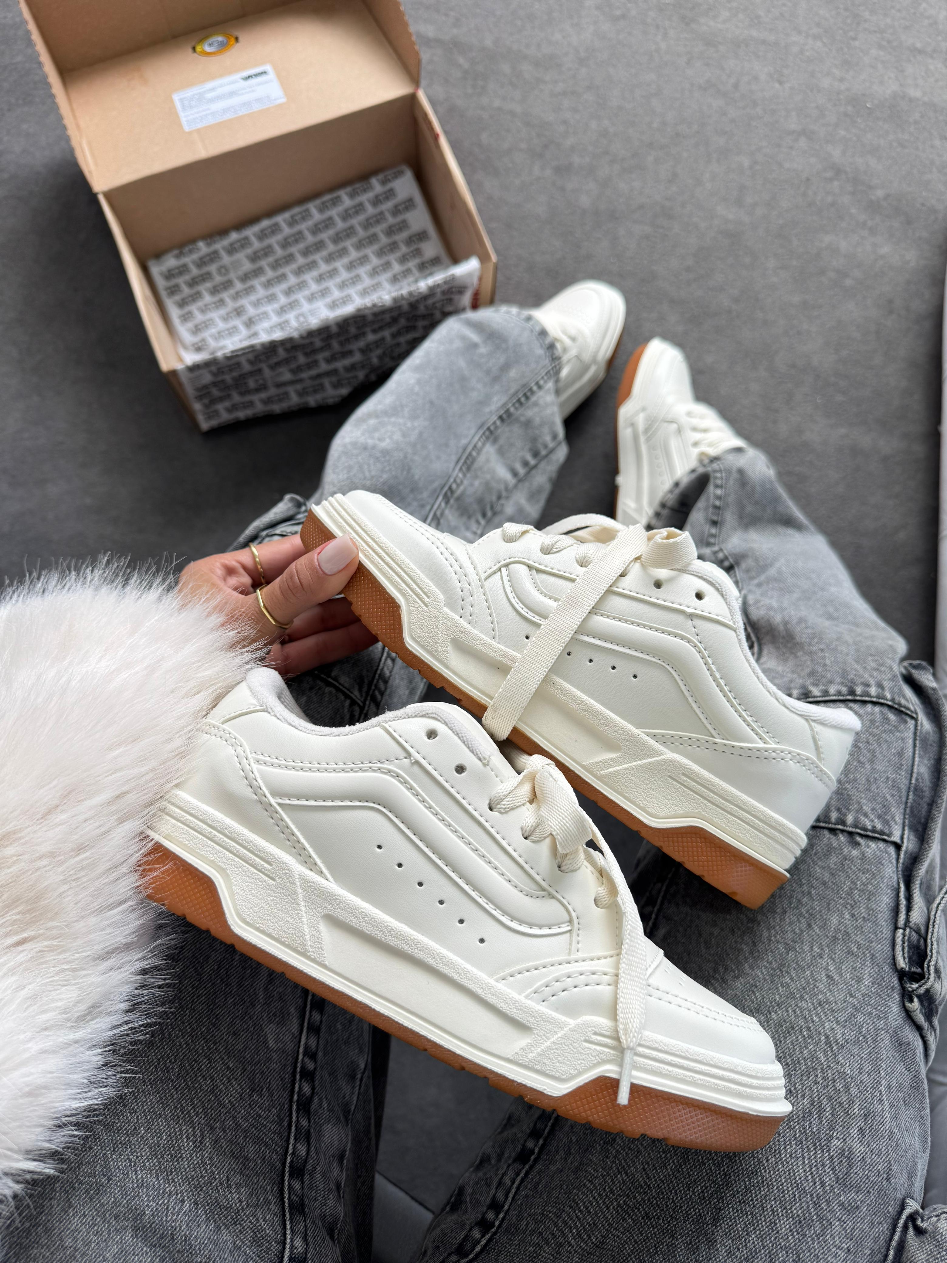Vans hyline